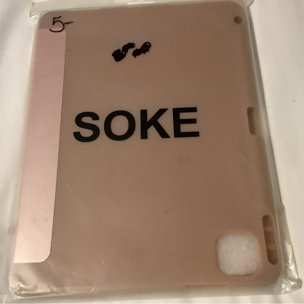 Rose Gold Tablet Case - Picture 2 of 5
